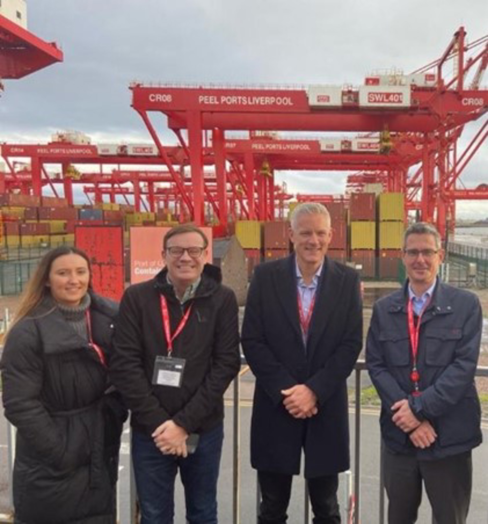 Background image - Hapag Lyod