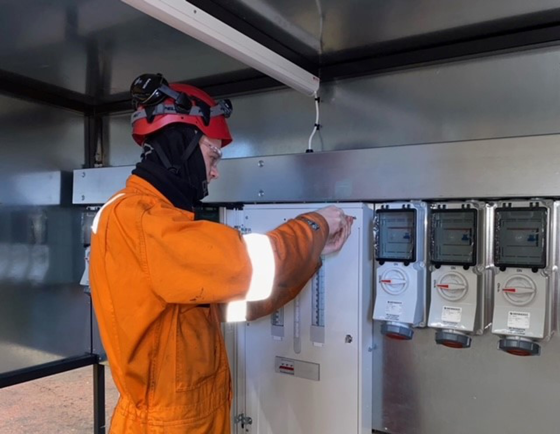 Background image - SCOTT1