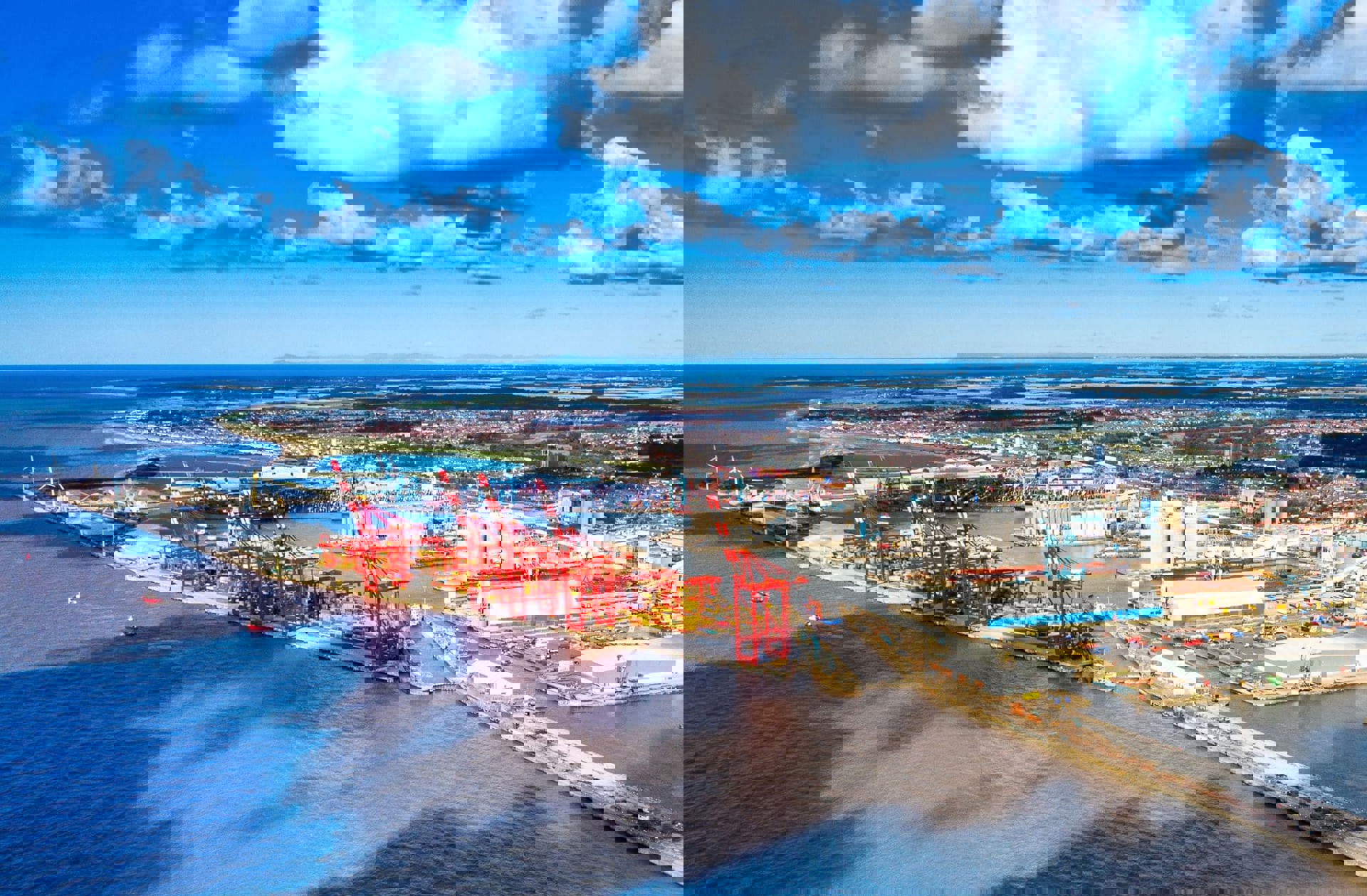 Background image - Liverpool 7 Min