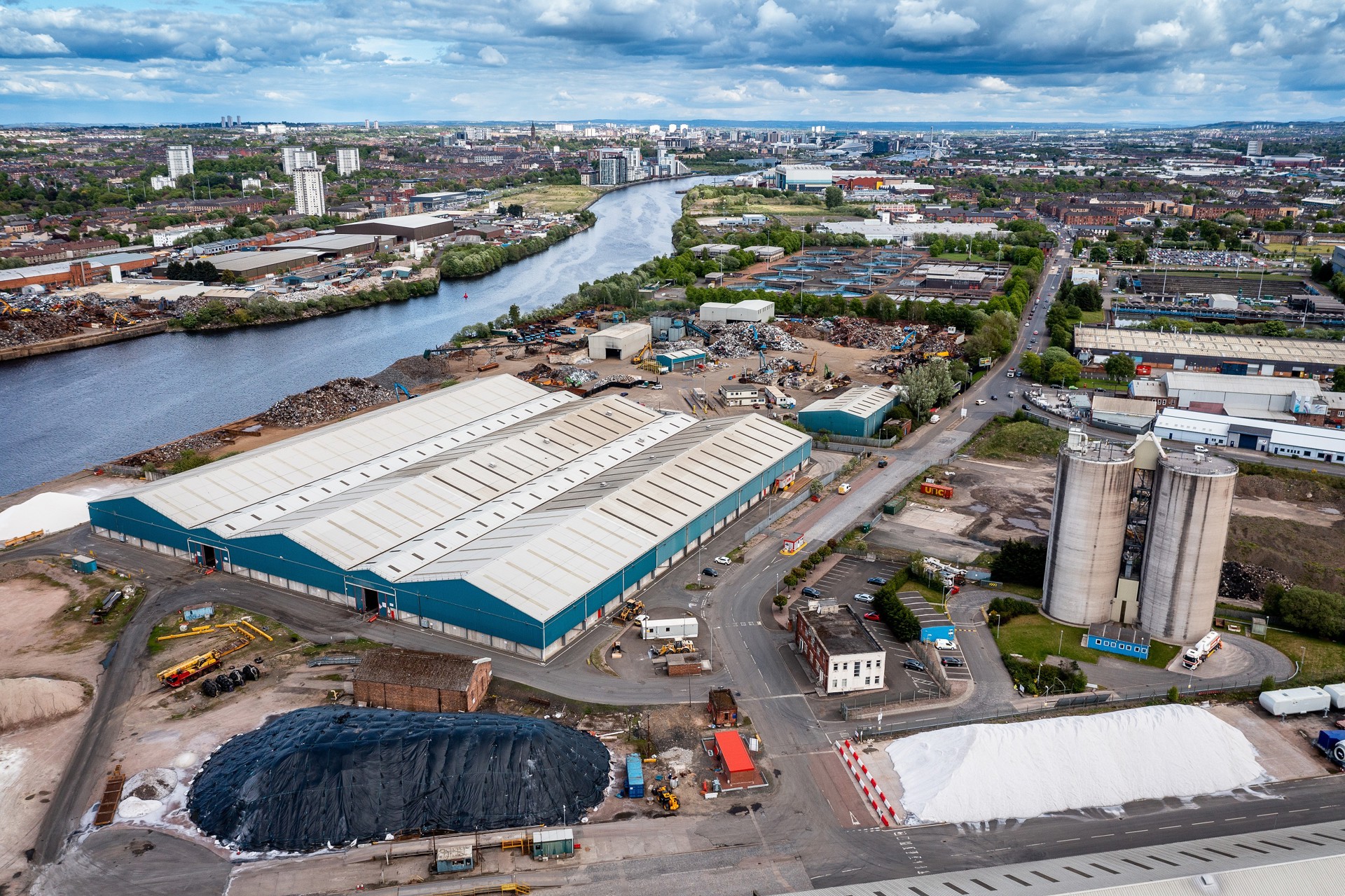 Background image - Kinggeorgevdock