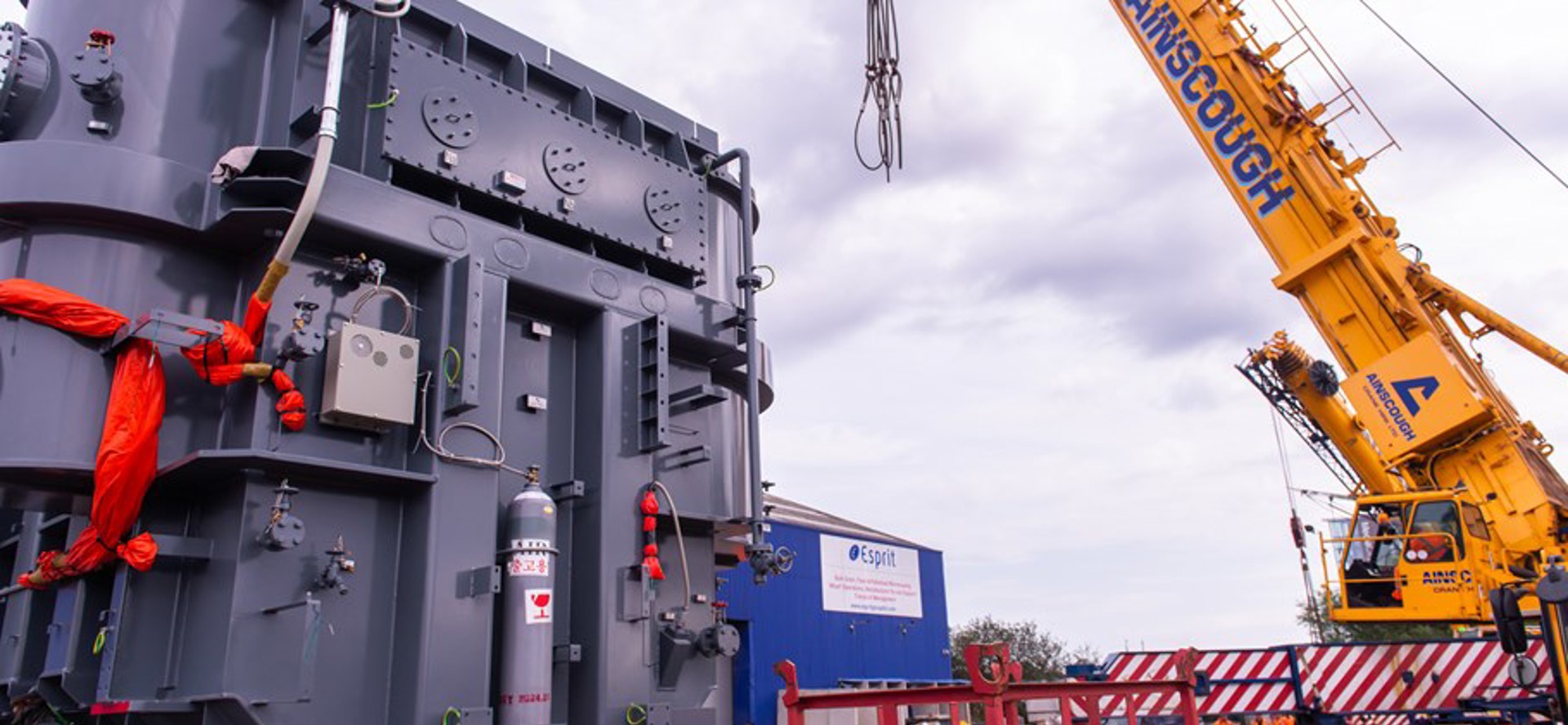 Background image - Esprit Trafford 94 Use